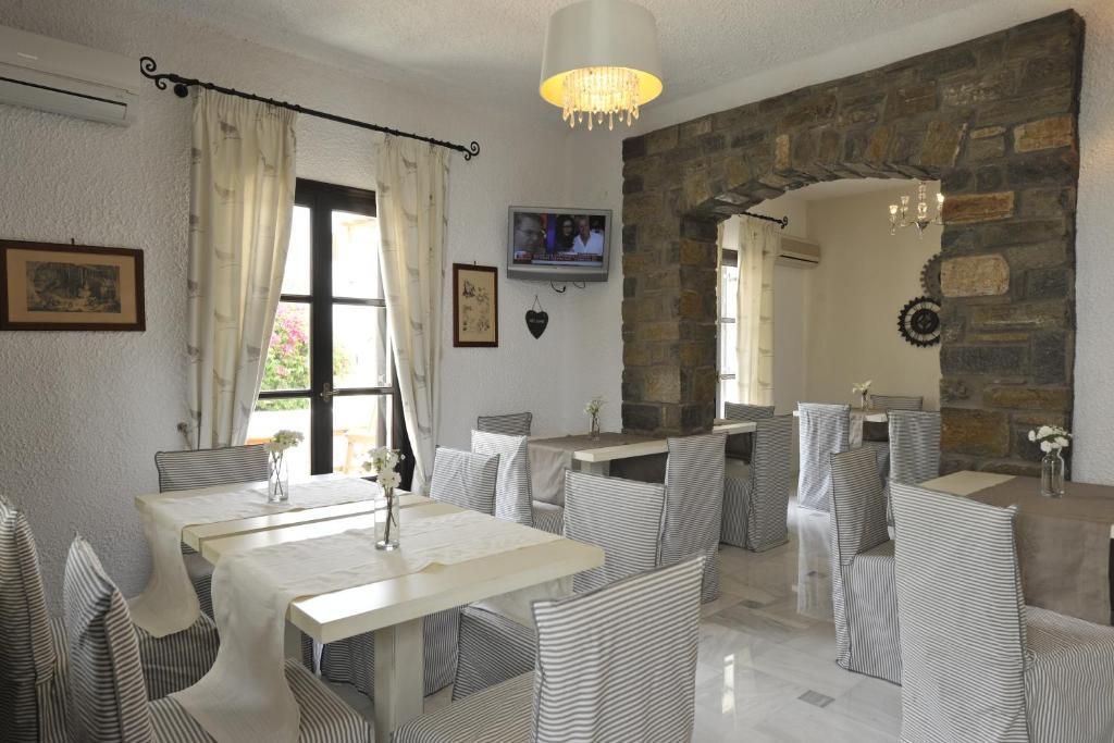 Aella Residence Науса Екстериор снимка
